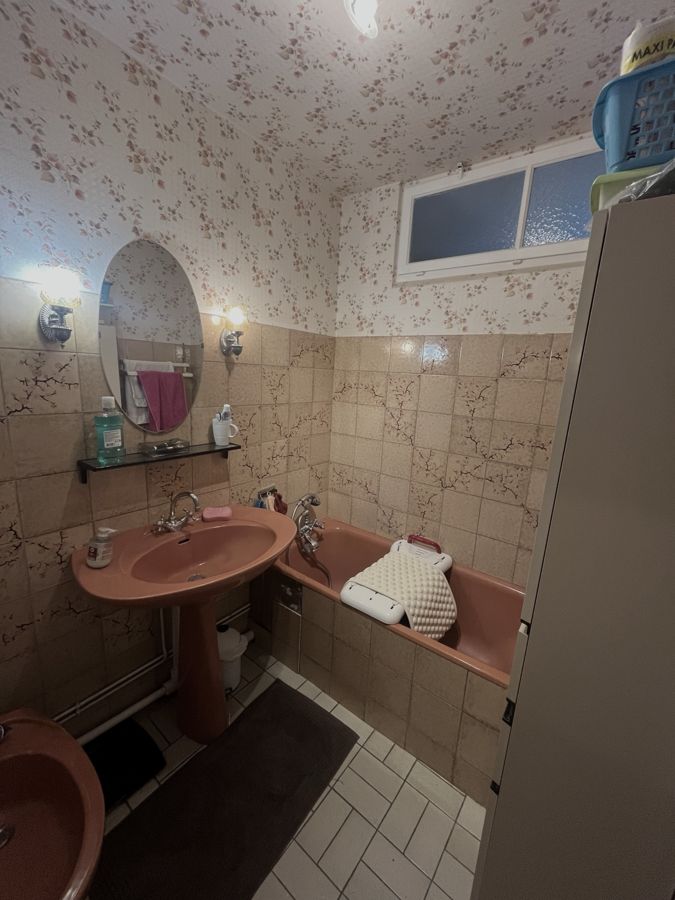 Salle de bain avant rénovation